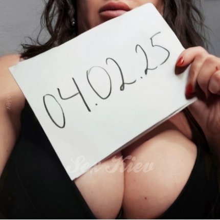 Проститутка Киева КАРИНА
, возраста 18 лет - большое фото