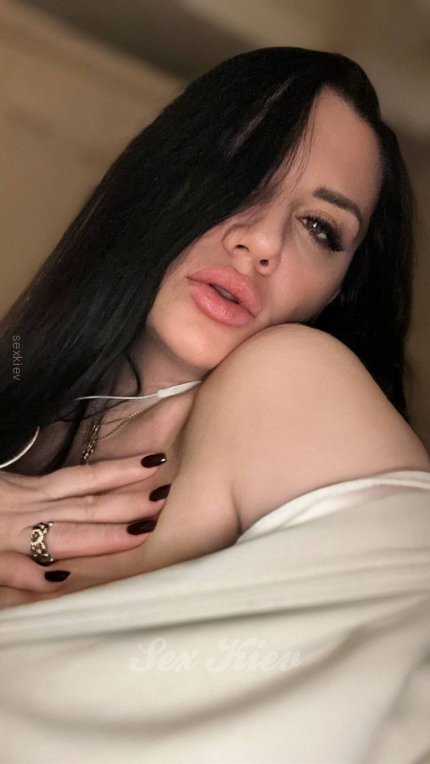 Проститутка Киева Вероника VIP
, с 6 размером сисек - большое фото