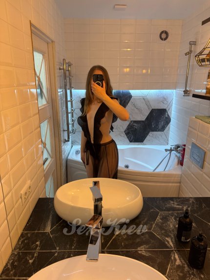 Проститутки Киева: Влада трахать - большое фото