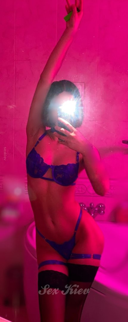 Проститутка Киева Настя, набрать по телефону 0**8618124 - большое фото