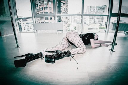 Проститутки Киева: Амелия кувыркается - большое фото