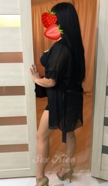 Проститутка Киева АминА Новенькая , индивидуалка работает у метро Голосеевская - большое фото