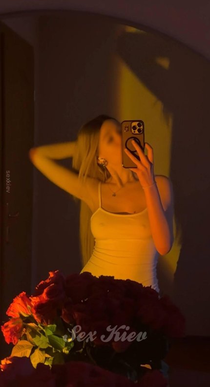 Проститутки Киева: Амелия миньет - большое фото