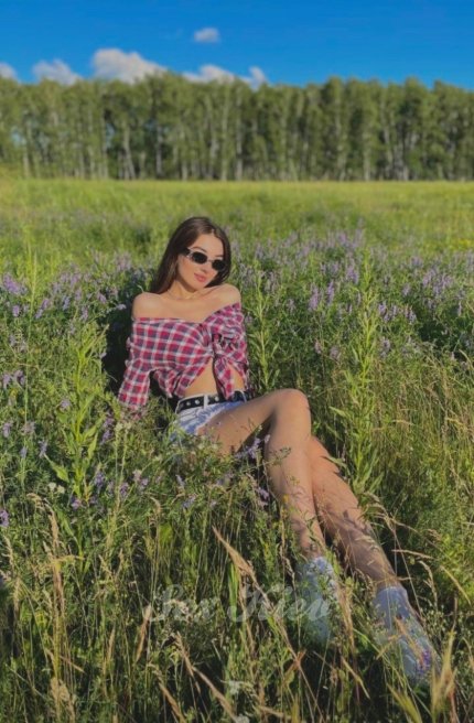 Повія Києва Аріна, секс на вулиці Туполєва
 - велике фото