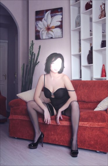 Проститутка Киева Карина, интим услуга