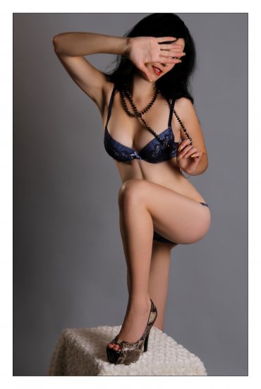 Проститутка Киева Наталия, секс на улице Строителей - большое фото