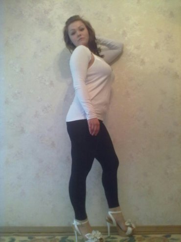 Проститутка Киева Карина, работает на улице Крещатик - большое фото