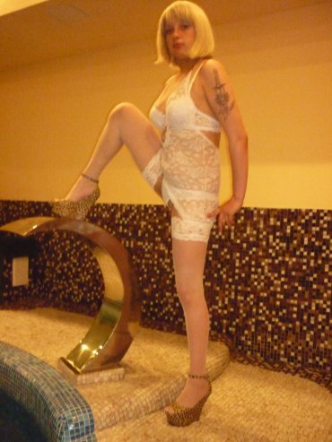 Проститутка Киева Илонна, возрастом 18 лет - большое фото