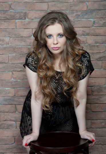 Проститутка Киева ЛОРА, секс на улице Архипенка - большое фото