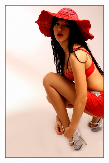 Проститутка Киева Аленка, путана брюнетка - большое фото