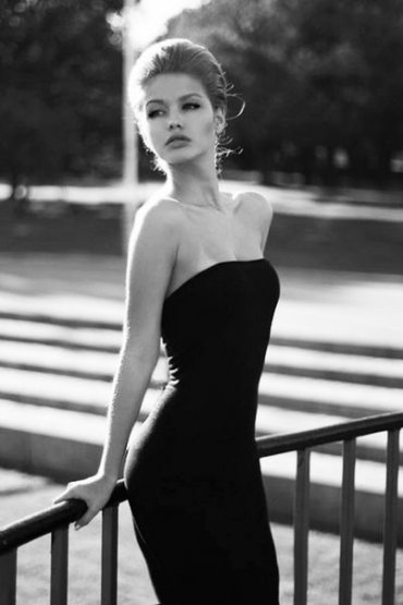 Проститутка Киева ANNA, работает на улице Крещатик - большое фото